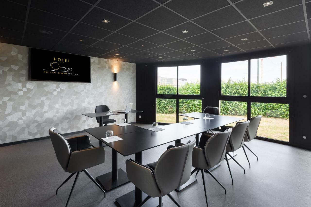 Hotel l'Ortega Rennes Aeroport Saint-Jacques-de-La-Lande Extérieur photo