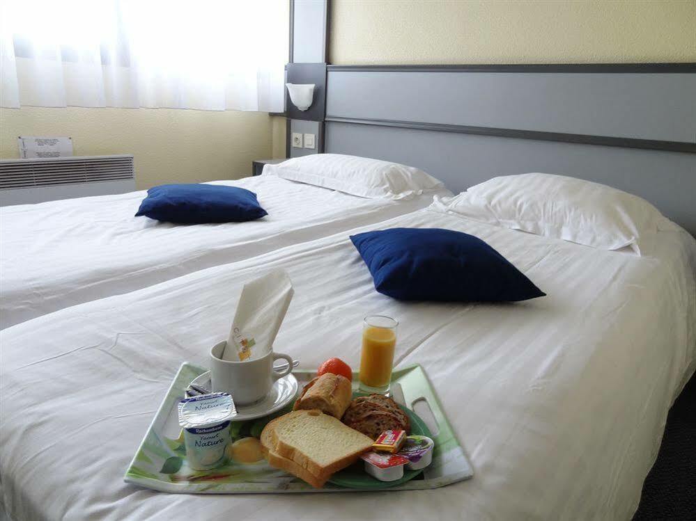 Hotel l'Ortega Rennes Aeroport Saint-Jacques-de-La-Lande Extérieur photo