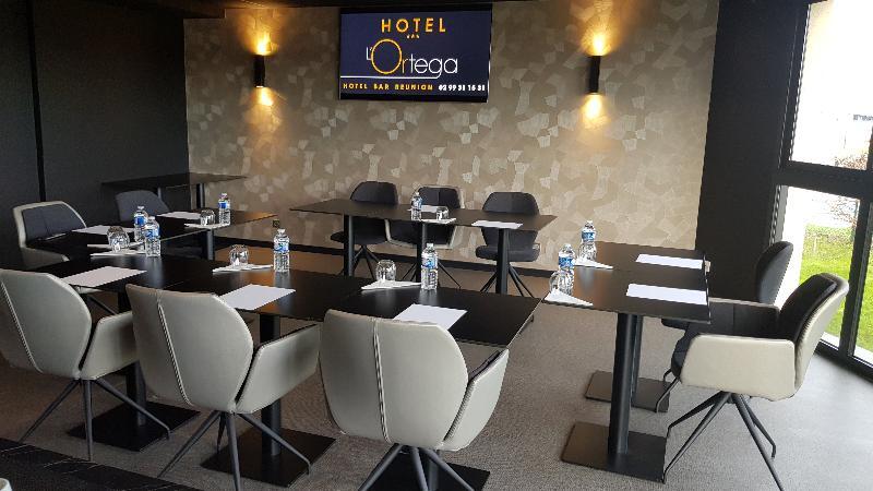 Hotel l'Ortega Rennes Aeroport Saint-Jacques-de-La-Lande Extérieur photo